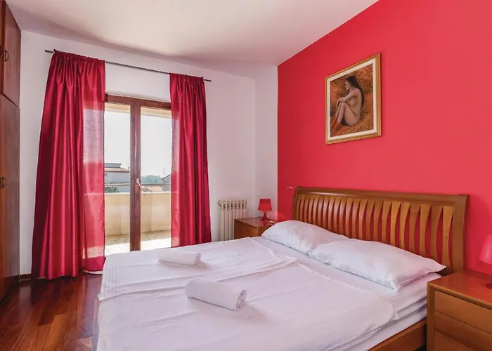 Feriehus Beautiful In With Sauna