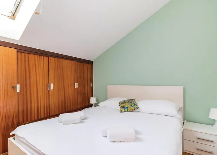 Feriehus Beautiful In With Sauna