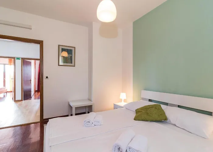 Feriehus Beautiful In With Sauna *