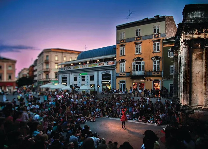 Beautiful In With Sauna Pula