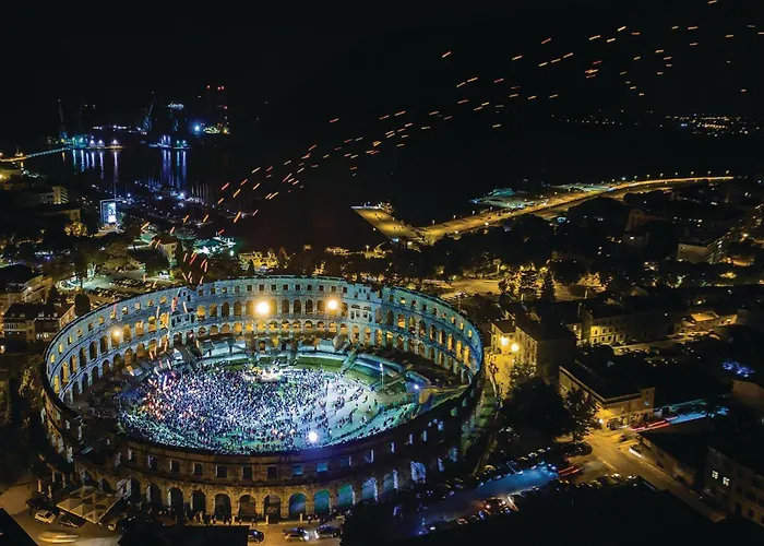 Beautiful In With Sauna Pula