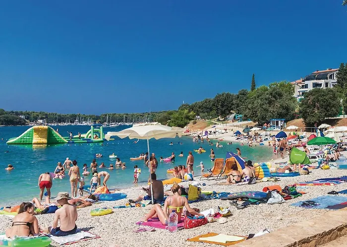 Feriehus Beautiful In With Sauna Pula