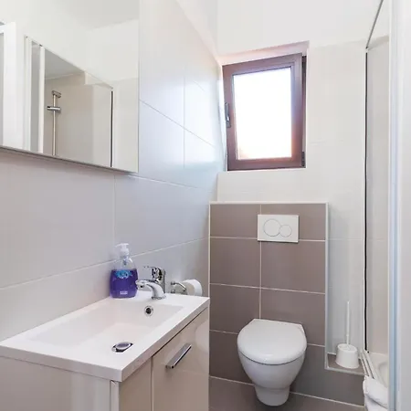 Lovely In With Kitchen