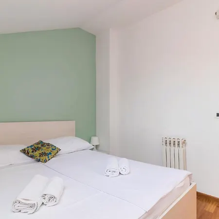 Ferienhaus Stunning Home In Pula With Sauna *