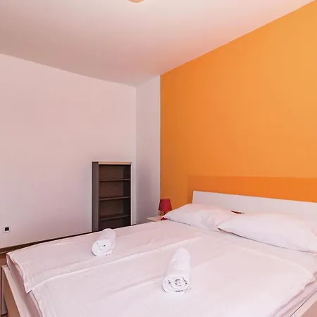 Dom wakacyjny Beautiful In With Sauna